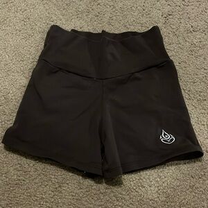 Shakti chocolate brown yoga shorts, size medium